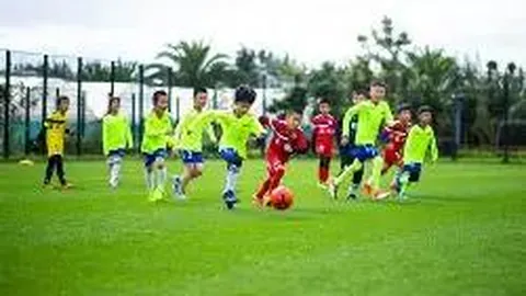 山东四川共同投资CBA公司，各获5%股权。